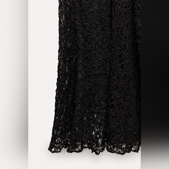 ZARA BLOGGERS FAV ZARA OFF SHOULDER LACE DRESS - Picture 12 of 16